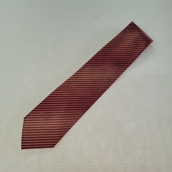 Kenneth Cole Reaction Tie Mens Necktie Red Stripe Silk Handmade Office Preppy - Picture 2 of 7